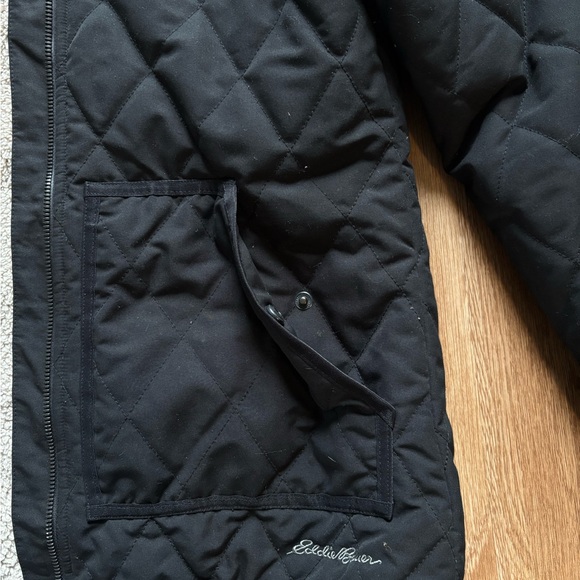 Eddie Bauer Black Quilted Jacket with Sherpa Lining - Picture 2 of 5